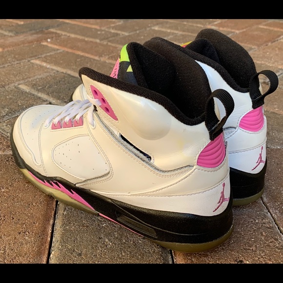 Air Jordan 60 Plus - Picture 4 of 8